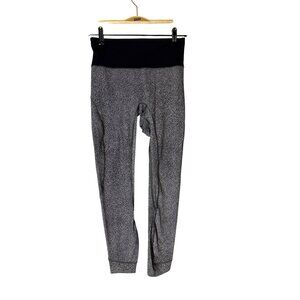 Lululemon Run The Day Grey & Black Cropped Leggings W5AOIS Size 6